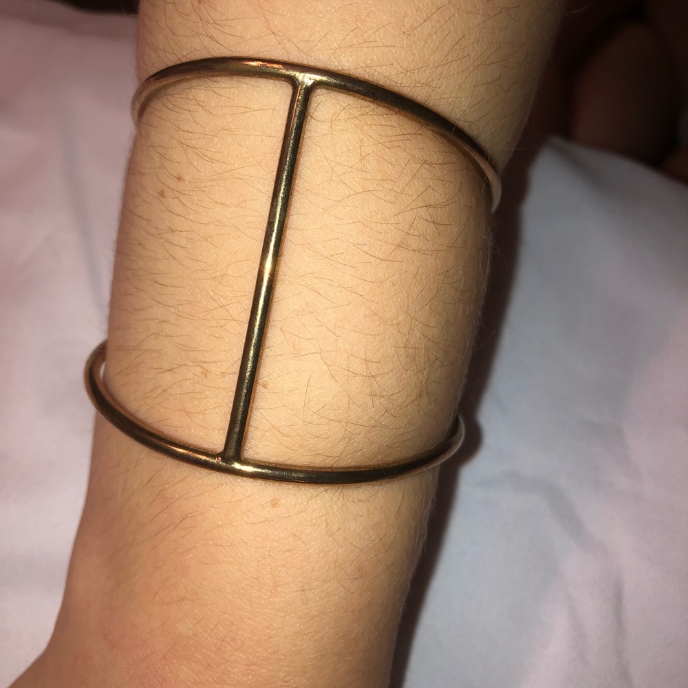 Rose gold bangle